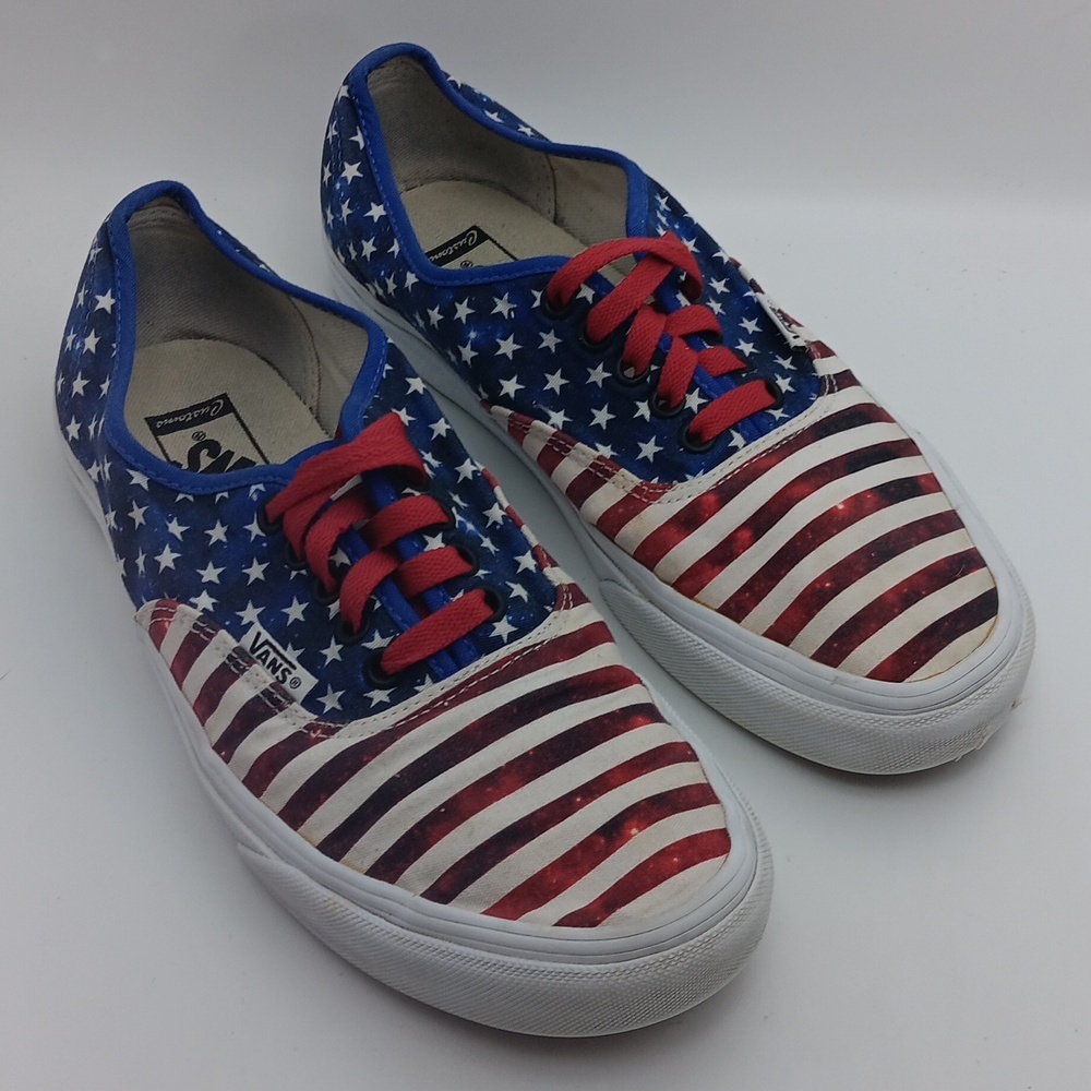 🇺🇸 AMERICAN FLAG VANS SIZE 8.5 🇺🇸